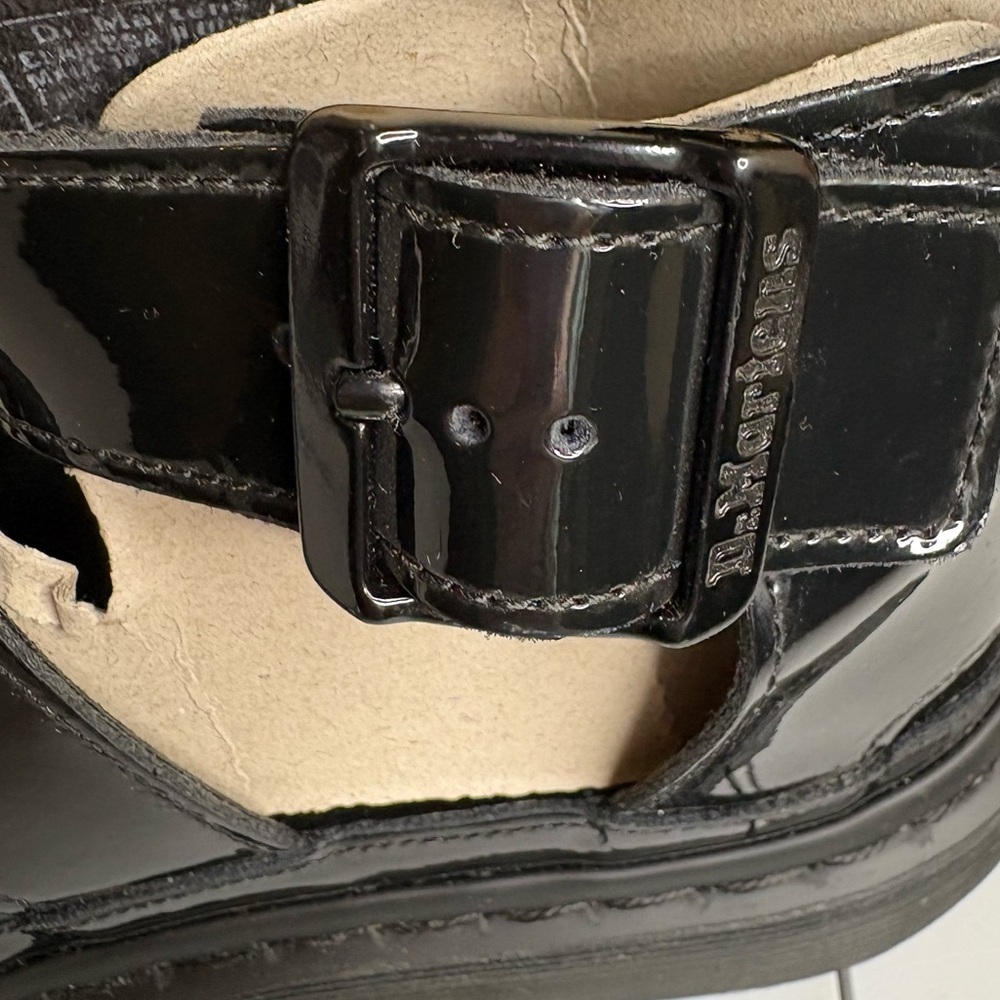 Dr Martens Women sz 7 Black Clarissa II Patent Leather Strap Sandals New in Box - Picture 10 of 14
